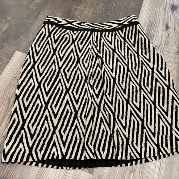 Anne Taylor Diamond‎ Print Silk Fit & Flare Skirt - Picture 1 of 8